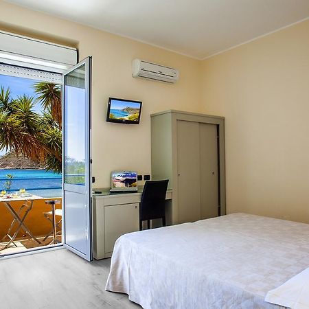 Hotel Calamosca Cagliari Buitenkant foto