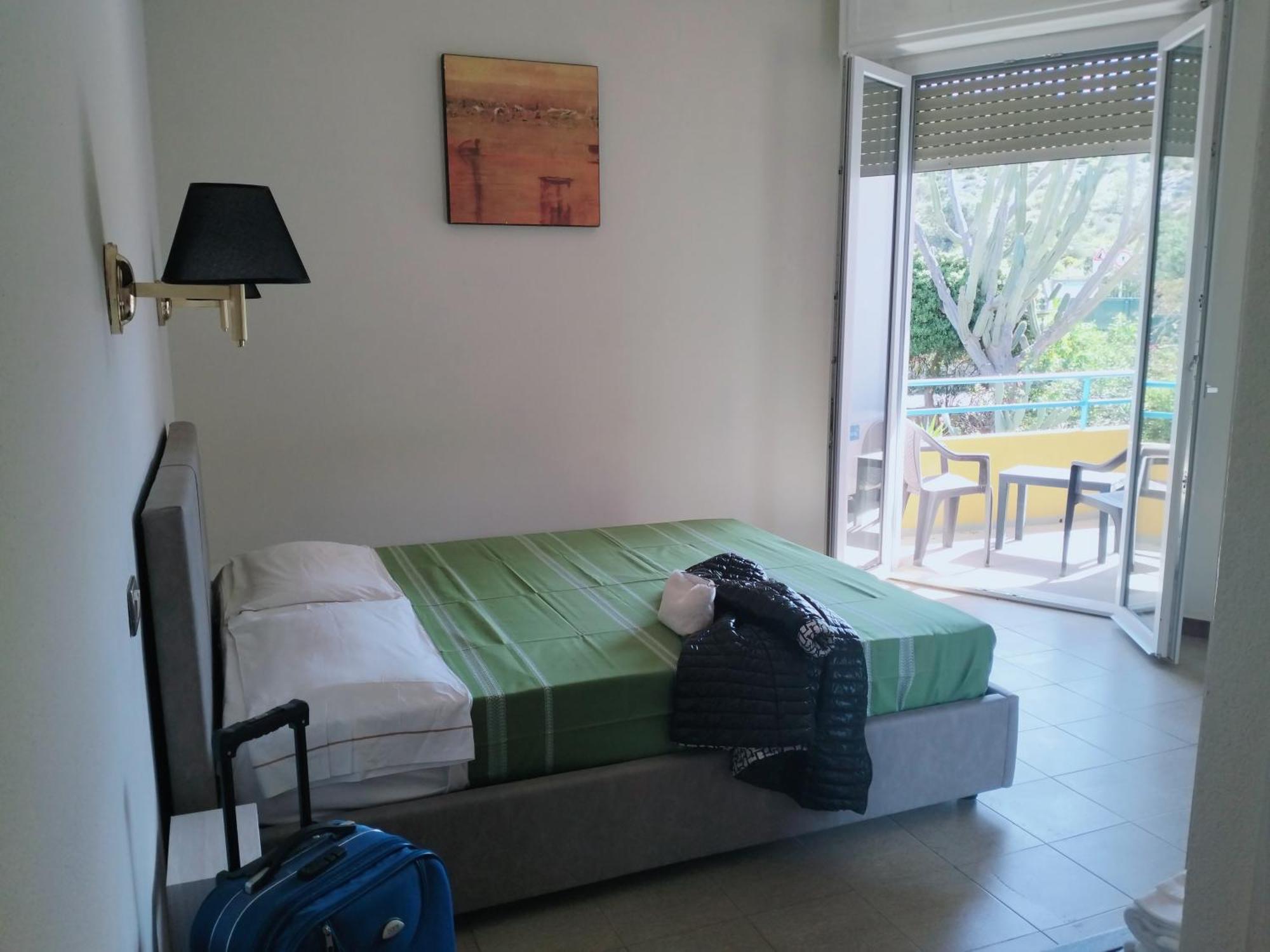 Hotel Calamosca Cagliari Buitenkant foto